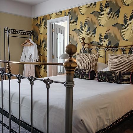 The Bull Hotel Bridport Eksteriør billede