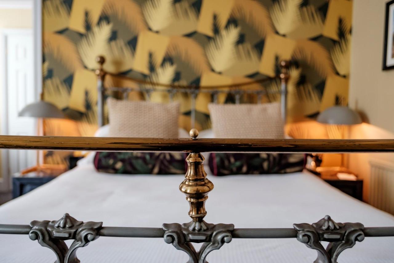 The Bull Hotel Bridport Eksteriør billede