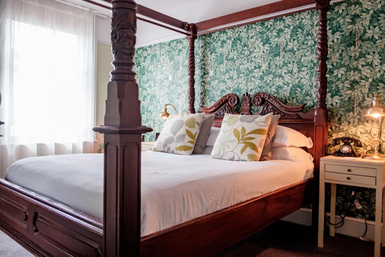 The Bull Hotel Bridport Eksteriør billede