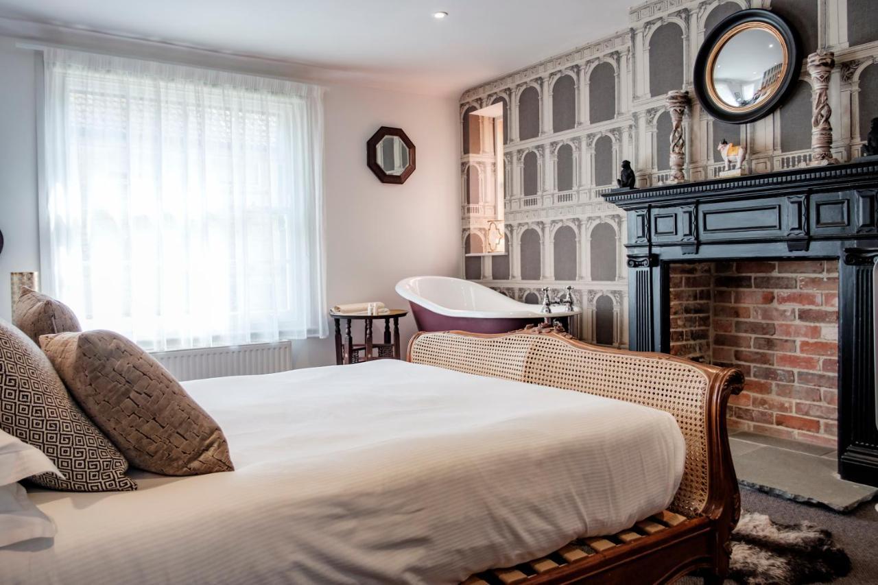 The Bull Hotel Bridport Eksteriør billede